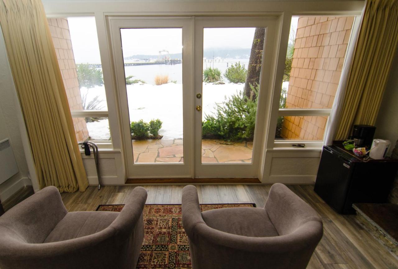 Galiano Oceanfront & Hotel