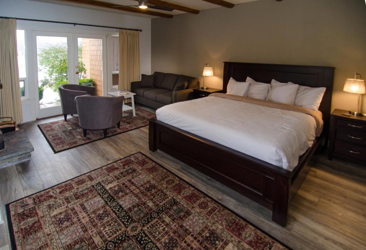 Galiano Oceanfront & 4* Sturdies Bay
