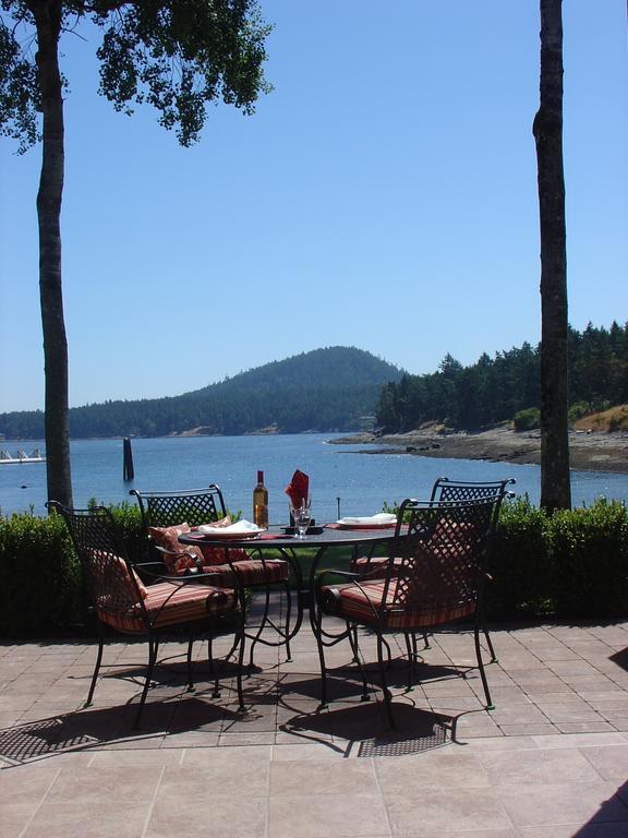 Hotel Galiano Oceanfront & Sturdies Bay