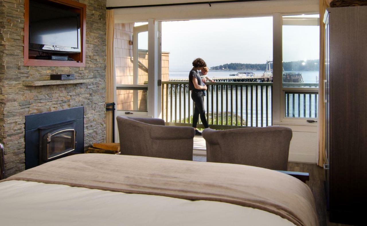 Galiano Oceanfront & Hotel 4*